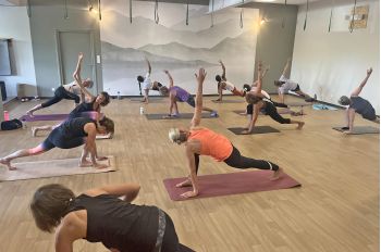 Salle de small groupe training, entraînement en petit groupe au sein de la salle de sport Espace Forme Aurillac